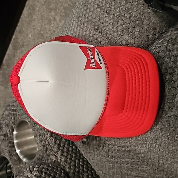 Budweiser Retro Trucker Hat - Picture 1 of 3